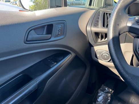 Used 2020 Ford Transit Connect XL FWD image 20
