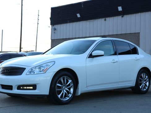Used 2009 INFINITI G37 x Sedan w/ Premium Pkg image 16