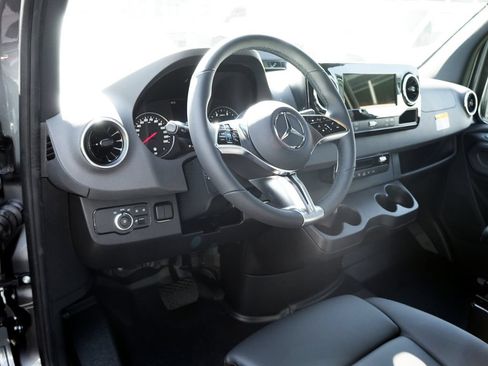 New 2026 Mercedes-Benz Sprinter 2500 image 12