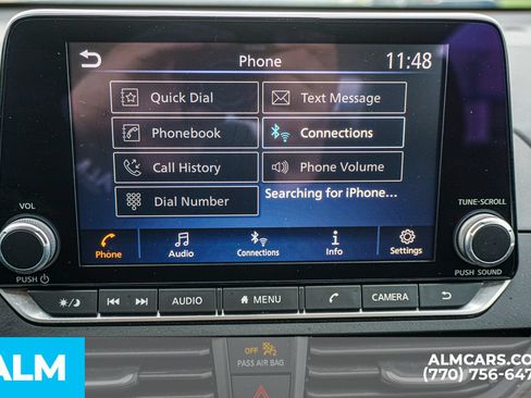 Used 2025 Nissan Altima 2.5 SV FWD image 39