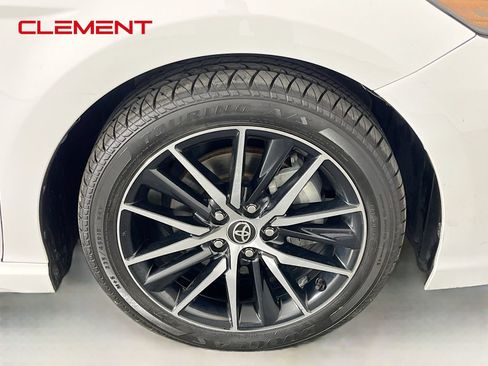 Used 2022 Toyota Camry SE FWD image 36