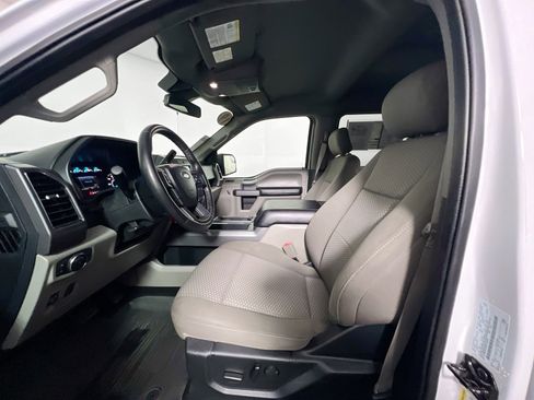 Used 2019 Ford F150 XLT w/ Equipment Group 302A Luxury image 14