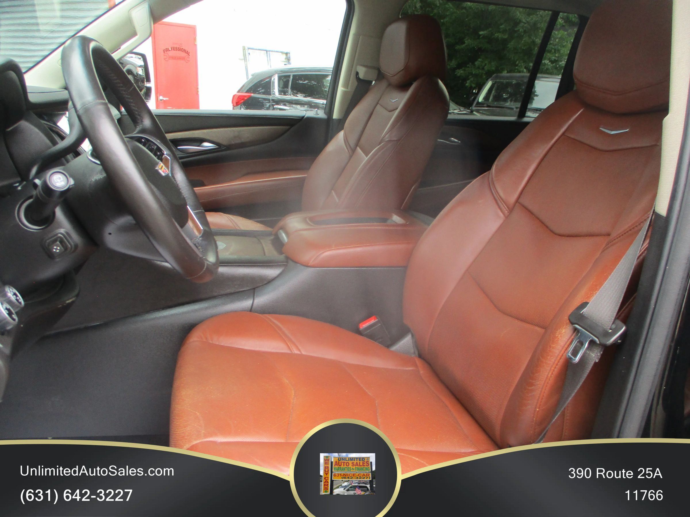 Used 2016 Cadillac Escalade ESV Luxury AWD/4WD image 5