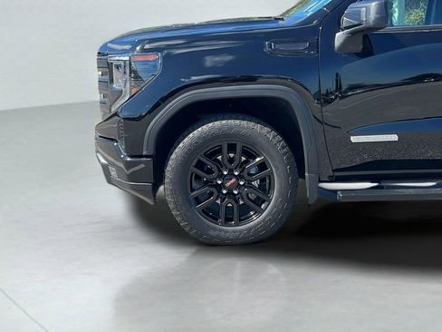 Used 2023 GMC Sierra 1500 Elevation image 10