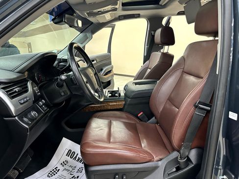 Used 2020 Chevrolet Tahoe Premier w/ Premier Plus Edition image 25