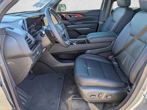 New 2026 Chevrolet Traverse Z71 w/ Enhanced Driving Package image 15