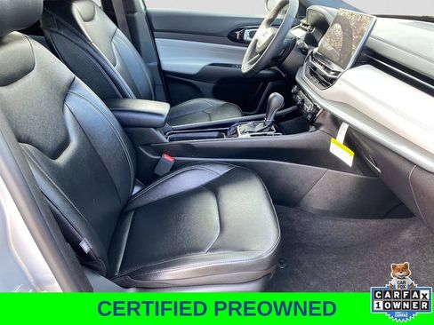 Certified 2025 Jeep Compass Limited image 22