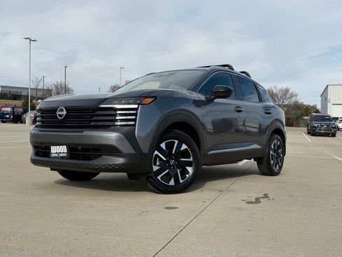 New 2026 Nissan Kicks SV image 8