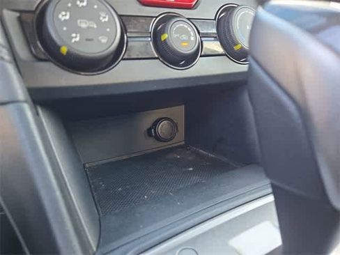 Used 2019 Subaru Crosstrek 2.0i Premium image 30