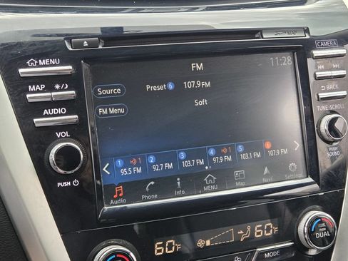 Used 2017 Nissan Murano SL FWD image 24