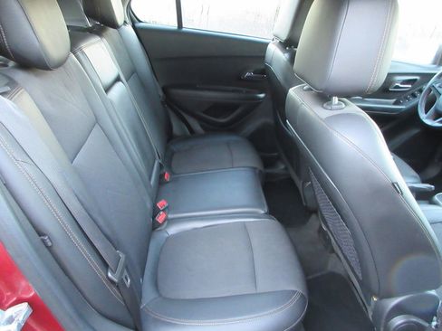 Certified 2022 Chevrolet Trax LT image 18