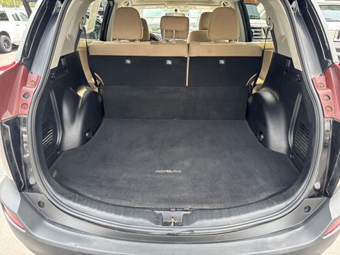 Used 2013 Toyota RAV4 XLE AWD/4WD image 27