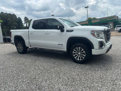Used 2020 GMC Sierra 1500 AT4 w/ AT4 Premium Package image 7