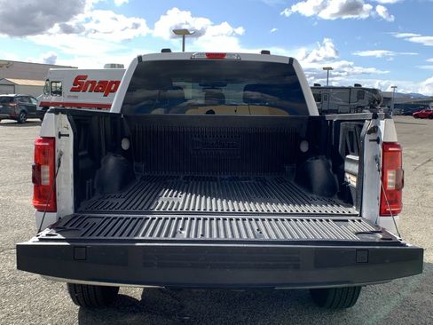Used 2023 Ford F150 XLT image 40