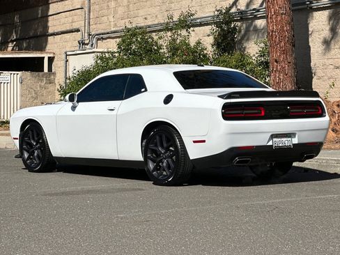 Used 2020 Dodge Challenger GT w/ Driver Convenience Group RWD image 5