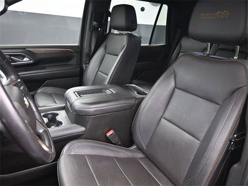 Used 2022 Chevrolet Tahoe High Country image 13
