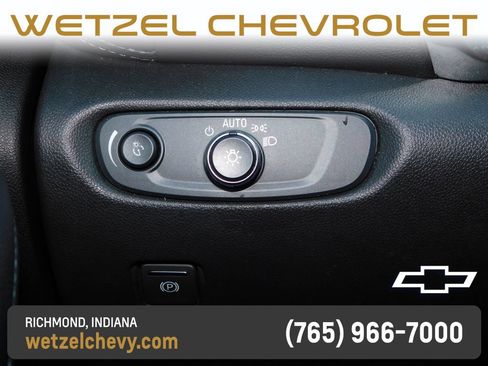 Used 2021 Chevrolet Blazer LT FWD image 28