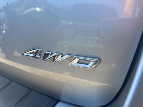 Used 2023 Ford Explorer XLT w/ Equipment Group 202A image 26