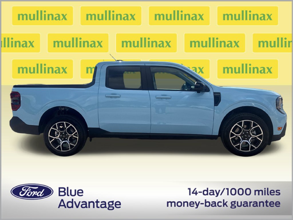 Used 2026 Ford Maverick Lariat AWD/4WD image 2