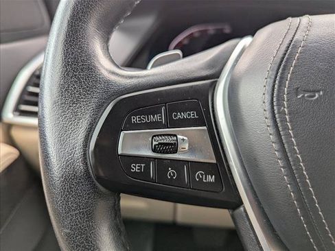 Used 2022 BMW X5 sDrive40i w/ Premium Package RWD image 13