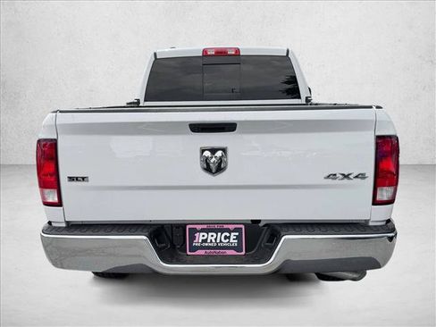 Used 2019 RAM 1500 Classic SLT AWD/4WD image 6