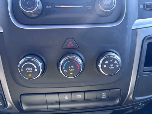 Used 2022 RAM 1500 Warlock AWD/4WD image 21