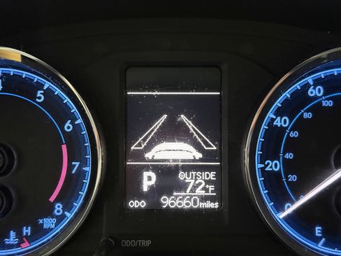 Used 2017 Toyota Corolla LE w/ LE Premium Package FWD image 12