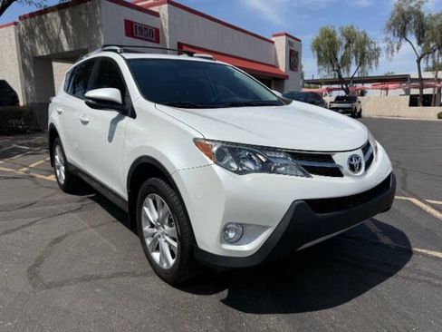 Used 2013 Toyota RAV4 Limited FWD image 1