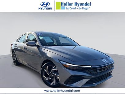 Certified 2025 Hyundai Elantra SEL