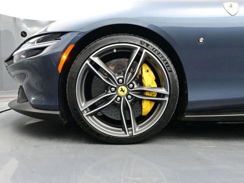 Used 2023 Ferrari Roma image 6