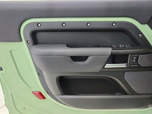 Used 2023 Land Rover Defender 110 75th Limited Edition image 30