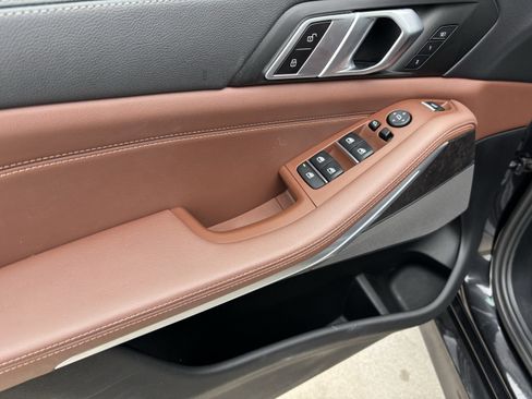 Certified 2023 BMW X5 xDrive40i w/ Executive Package image 14