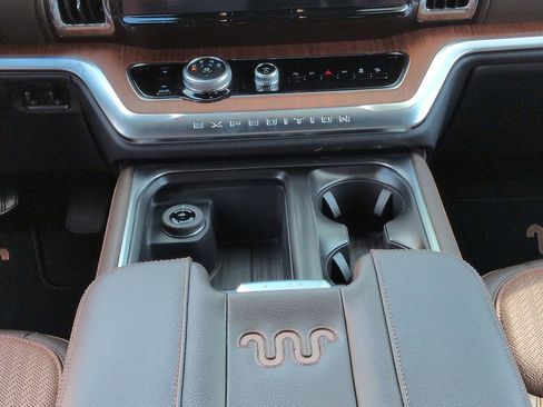 New 2026 Ford Expedition King Ranch AWD/4WD image 18