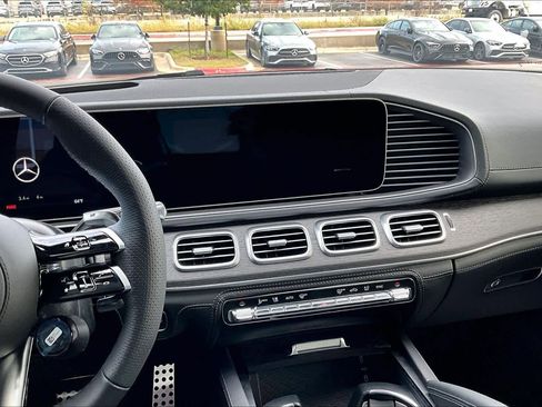 New 2026 Mercedes-Benz GLE 53 AMG AMG GLE 53 image 6