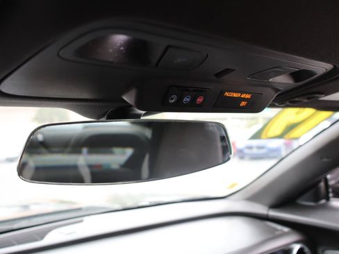 Used 2019 Chevrolet Camaro LT w/ Technology Package RWD image 30