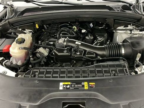 Used 2023 Jeep Grand Cherokee L Limited image 40