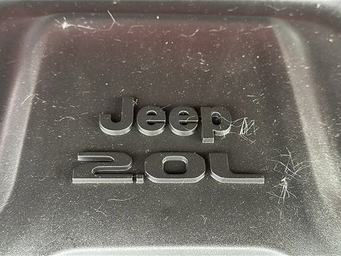 Used 2025 Jeep Wrangler Unlimited Sahara image 34