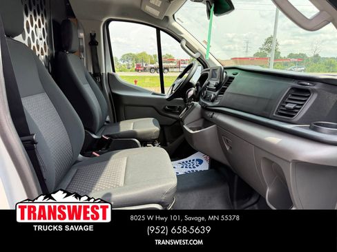 Used 2025 Ford Transit 250 Low Roof w/ Exterior Upgrade Package RWD image 7