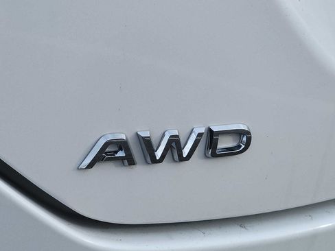 Used 2023 Honda Pilot Touring image 30