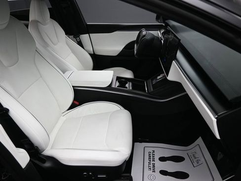 Used 2022 Tesla Model X Plaid AWD/4WD image 35