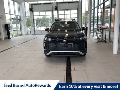 New 2025 Volkswagen Tiguan S
