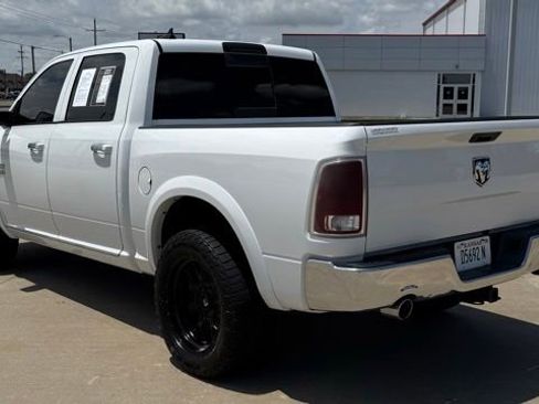 Used 2015 RAM 1500 Laramie w/ Convenience Group AWD/4WD image 4