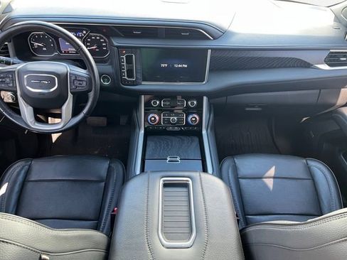 Used 2021 GMC Yukon Denali w/ Denali Ultimate Package image 11