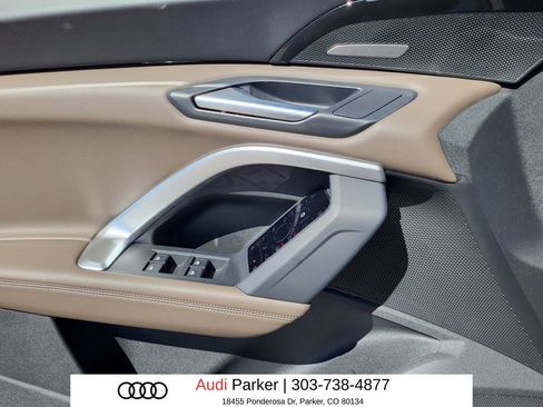 Used 2025 Audi Q5 Premium Plus w/ Premium Plus image 6