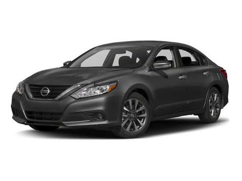 Used 2017 Nissan Altima 2.5 SL w/ Moonroof Package FWD image 4
