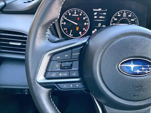 Used 2024 Subaru Outback Premium AWD/4WD image 25