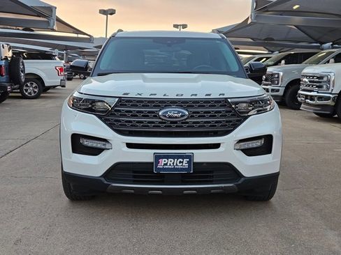 Used 2023 Ford Explorer XLT w/ Equipment Group 202A image 2
