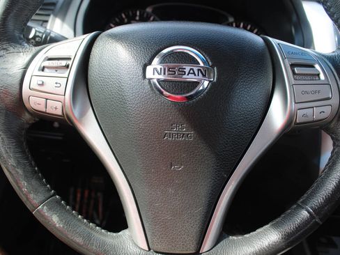 Used 2015 Nissan Altima 2.5 SL w/ Moonroof Package image 14