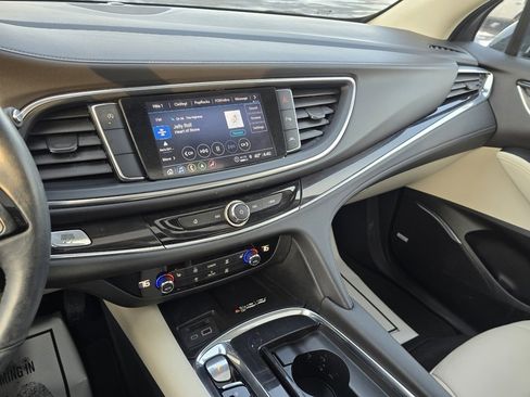 Used 2023 Buick Enclave Essence w/ Experience Buick Package image 16
