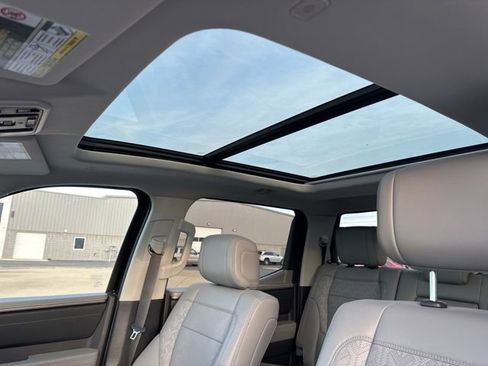 Used 2024 Toyota Tundra Limited w/ TRD Off-Road Package image 30